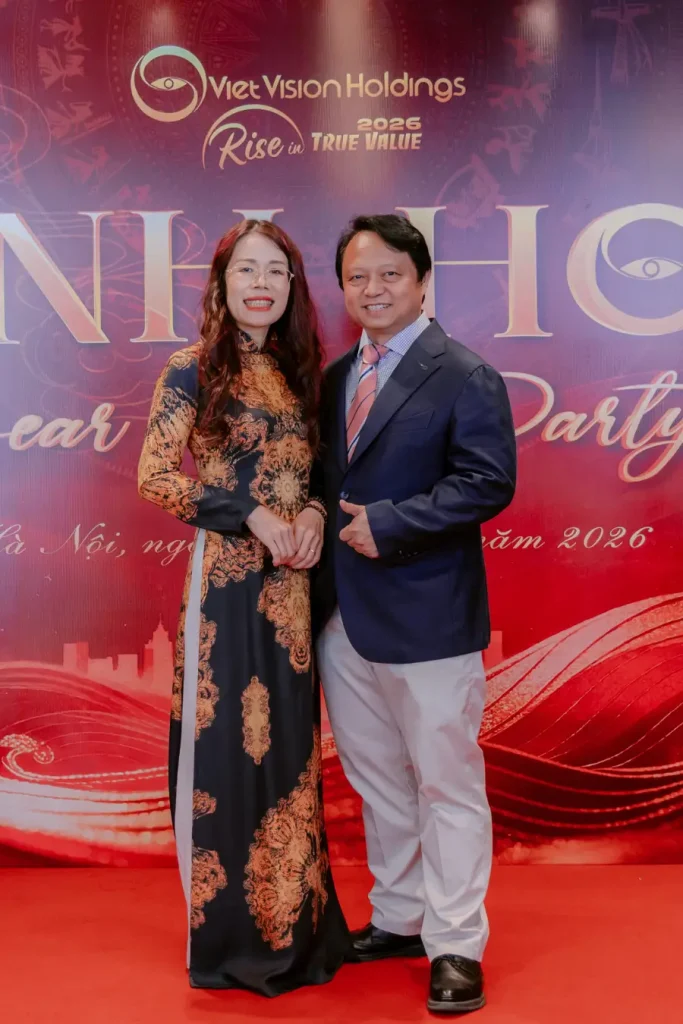 Du lịch Tầm Nhìn Việt – Rise In True Value