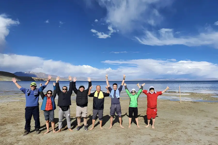 Trải nghiệm tại Hồ Manasarovar Tây Tạng